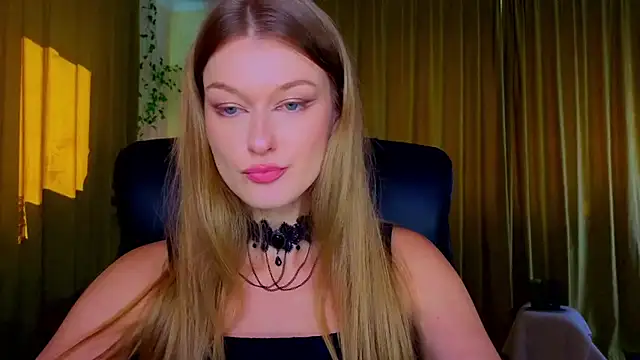 Chat +18 de MysticVenus_ ao vivo