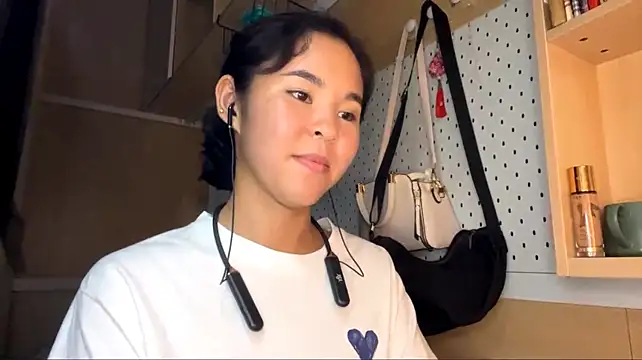 แชท XXX สดของ JennyCarpenter