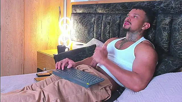 Онлайн чат XXX Stiven_collins