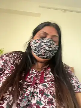 Chatroom XXX en direct de Hornyswati