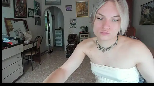 milliKira006 – webcam-show