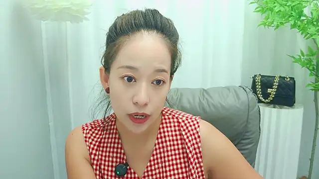 yuner88 Live XXX-chat