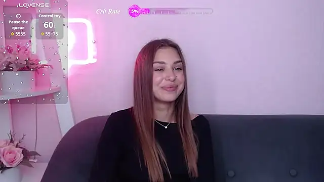 Chat +18 de MilanaAngelAs ao vivo