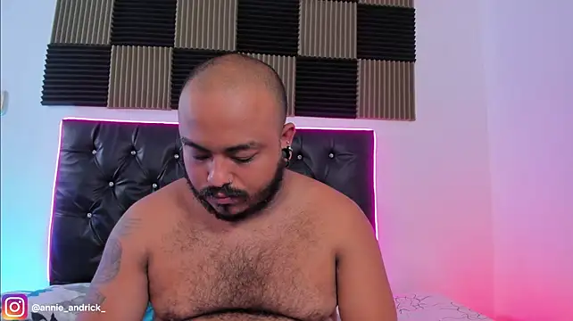 _Annie_Andrick_ Webcam-Show