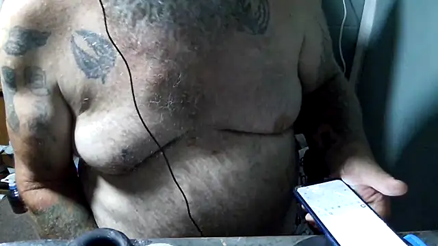 justm68's Live XXX Chat