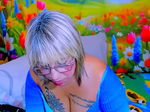 Chat XXX en directo de indianroxy