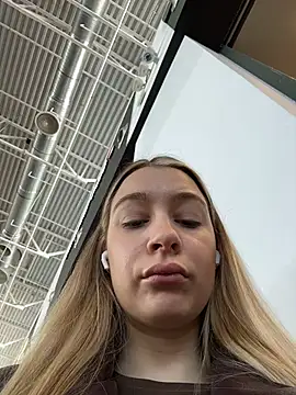 SashaCatt Live XXX-chat