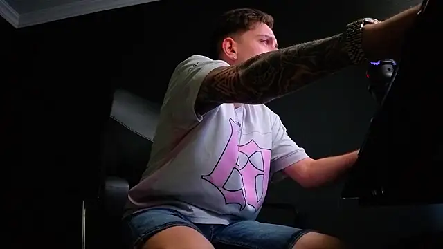 FelixStarkkn Live XXX chat