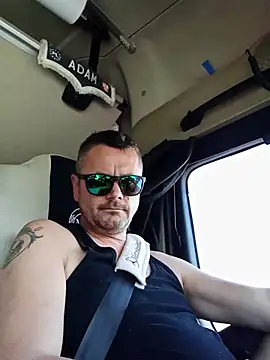 Živý XXX chat adas-