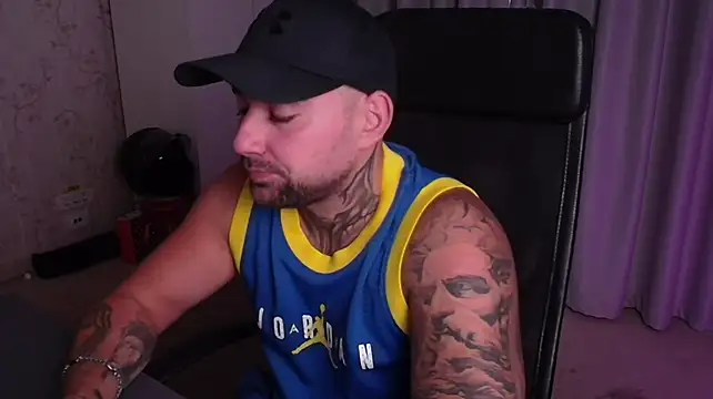 DuncanStone Chat XXX live