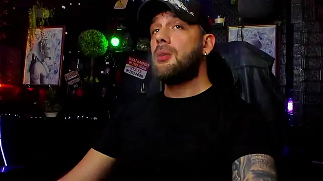 Živý XXX chat LexHardy
