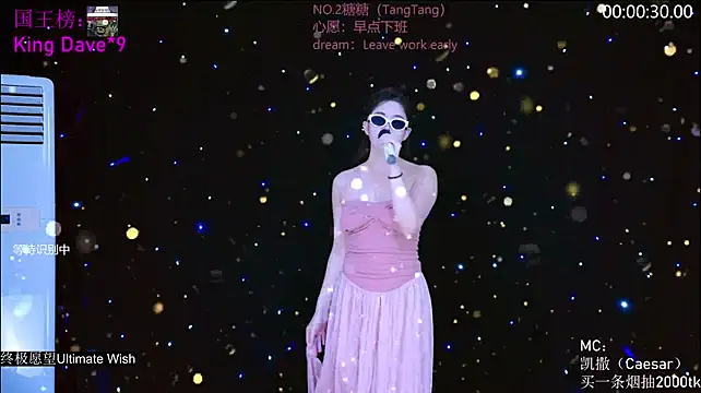 CCTW-100's Live XXX Chat