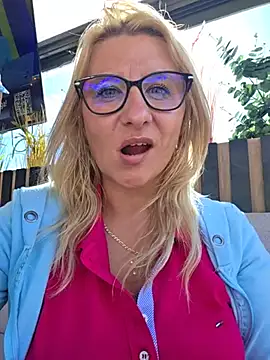 KaylinJan Live XXX Chat