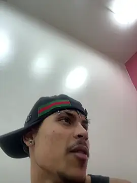 Angel_foxc13のライブXXXチャット