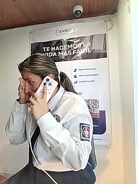 Valentina--1 Chat XXX live