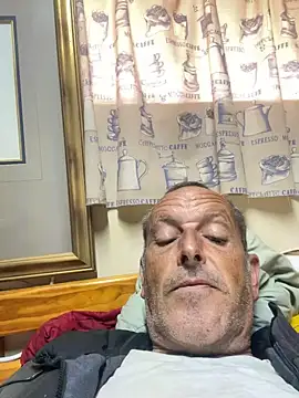 GeldenKuy Live XXX-Chat