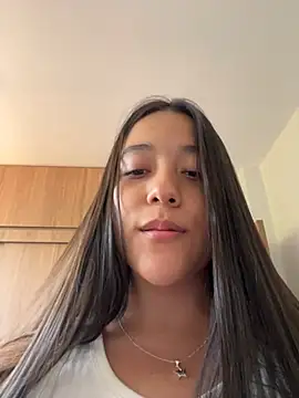 Chat +18 de Nhefertary ao vivo