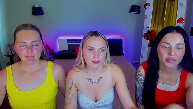 MagicEyess Pertunjukan Webcam