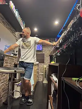 Czat XXX na żywo – Johnytrain