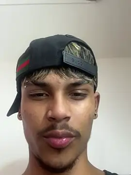 Chat XXX en directo de Angel_foxc13