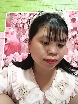 Xuka_lyss Chat XXX live