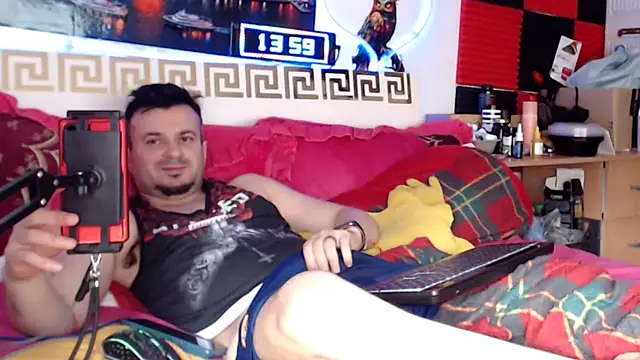 Živý XXX chat Hugec0ck007
