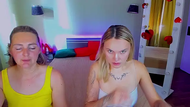 MagicEyess Adlı Modelin Canlı XXX Sohbeti