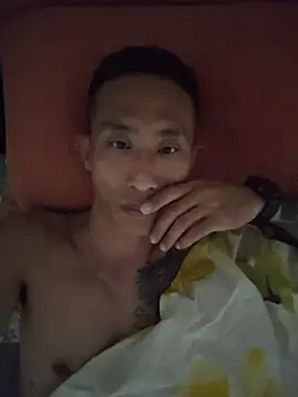 wangxin369369 Show Webcam