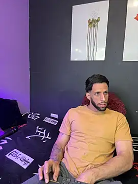 Karim_mansur Adlı Modelin Canlı XXX Sohbeti