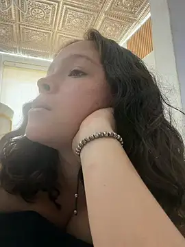 Yasmina_Noir Live XXX-Chat