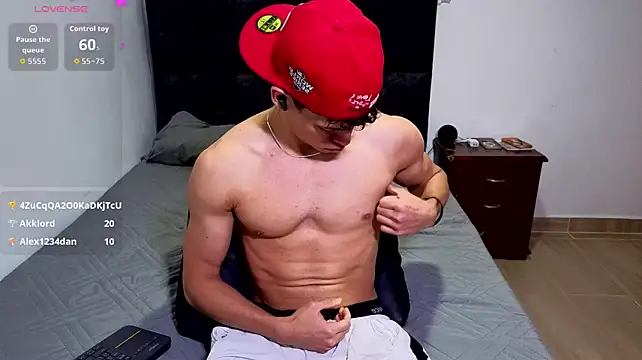Chatroom XXX en direct de Luke_Muscle