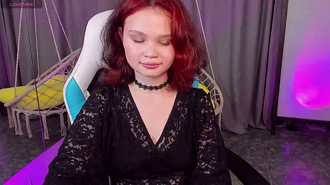 EmilyChaves' Live XXX Chat