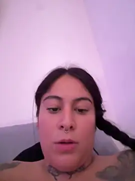 Juanavic Chat XXX live