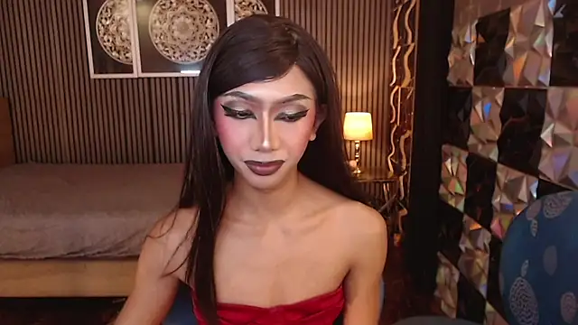 دردشة AudreyMilesTrans الجنسية المباشرة