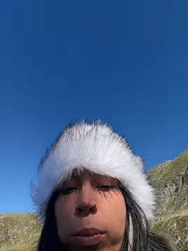 KimArts XXX чат на живо