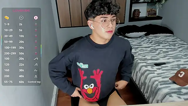 Danny_George élő XXX-chatje