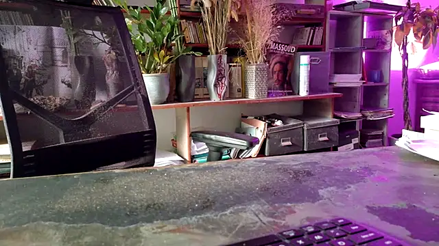 yvanbonar live XXX chat