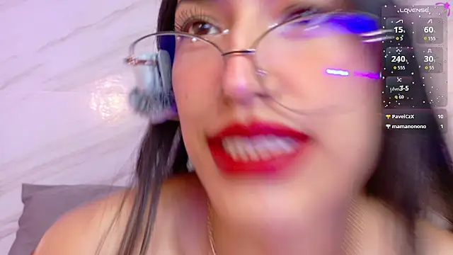 sammyei_ Adlı Modelin Canlı XXX Sohbeti