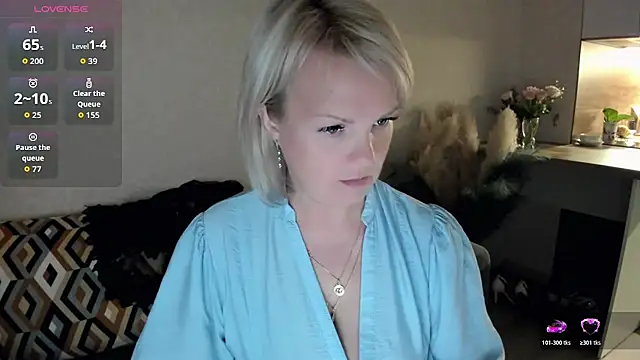 Juarnea_'s Live XXX Chat