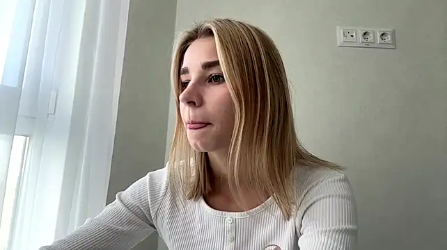 PickmeGirl's Live XXX Chat