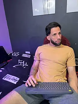 Karim_mansur 现场XXX聊天