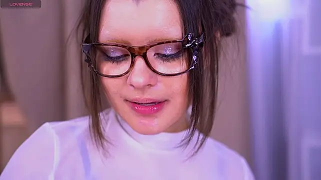 צ'אט XXX בשידור חי של beatrishaa