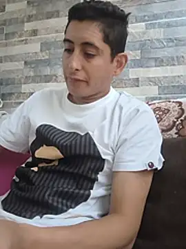 Tiger_cryad Chat XXX in diretta