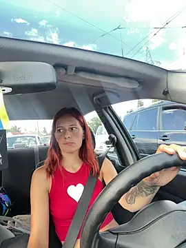 Lily_Viola Adlı Modelin Canlı XXX Sohbeti