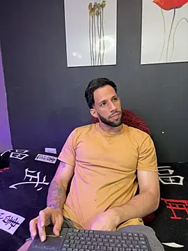 แชท XXX สดของ Karim_mansur