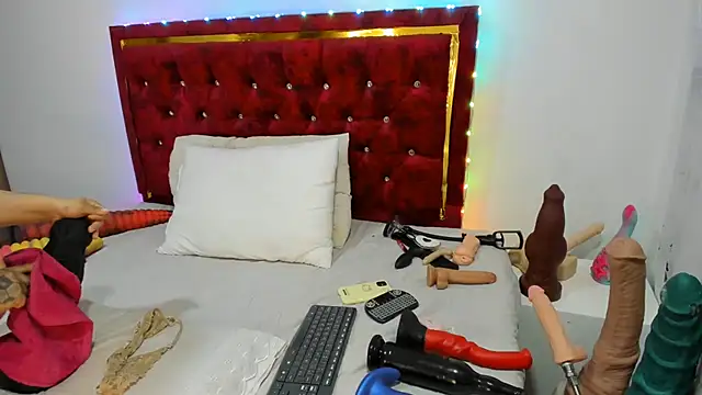 Živý XXX chat charlloteevans_X
