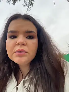 SnowWhiteSin's Live XXX Chat