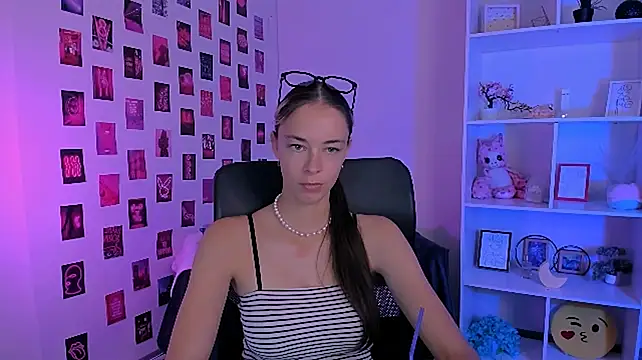 XXX chat uživo modela nikole_kitt