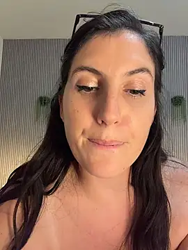 Živý XXX chat MysteryGirl__
