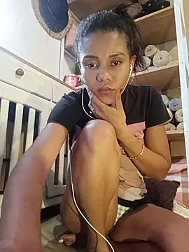 Chat +18 de Marjory_Rose ao vivo